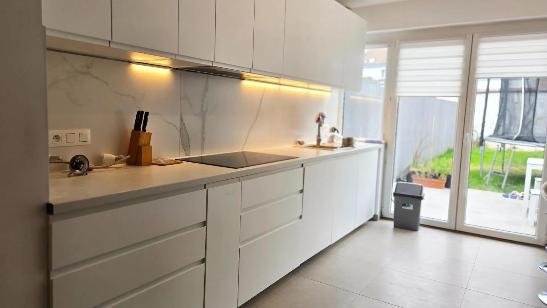 Cosy 2 Bedroom Apartment With Garden Brussels
