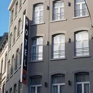  Hostel Urban Centre
